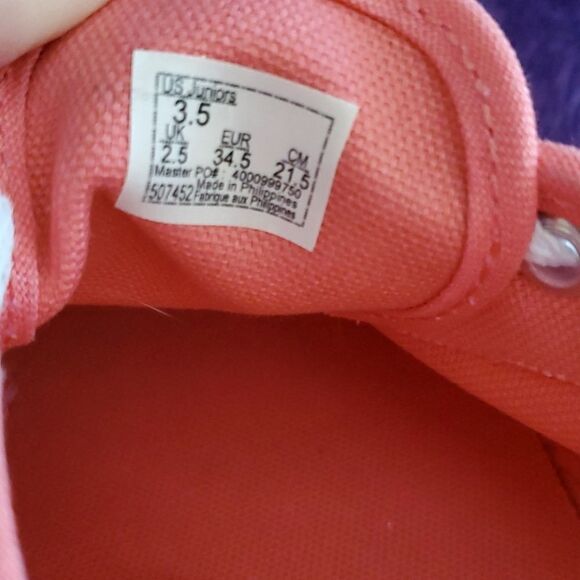 VANS - beautiful tennis shoes - Picture 4 of 5